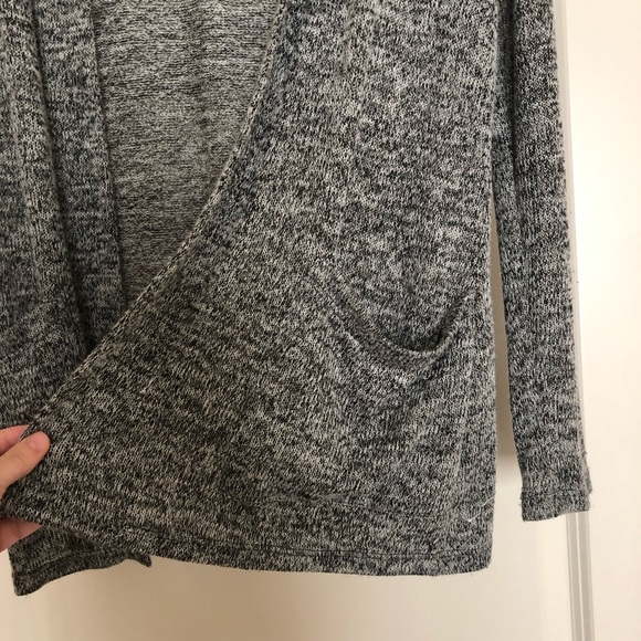 Bobeau Lightweight Cardigan - Picture 4 of 6